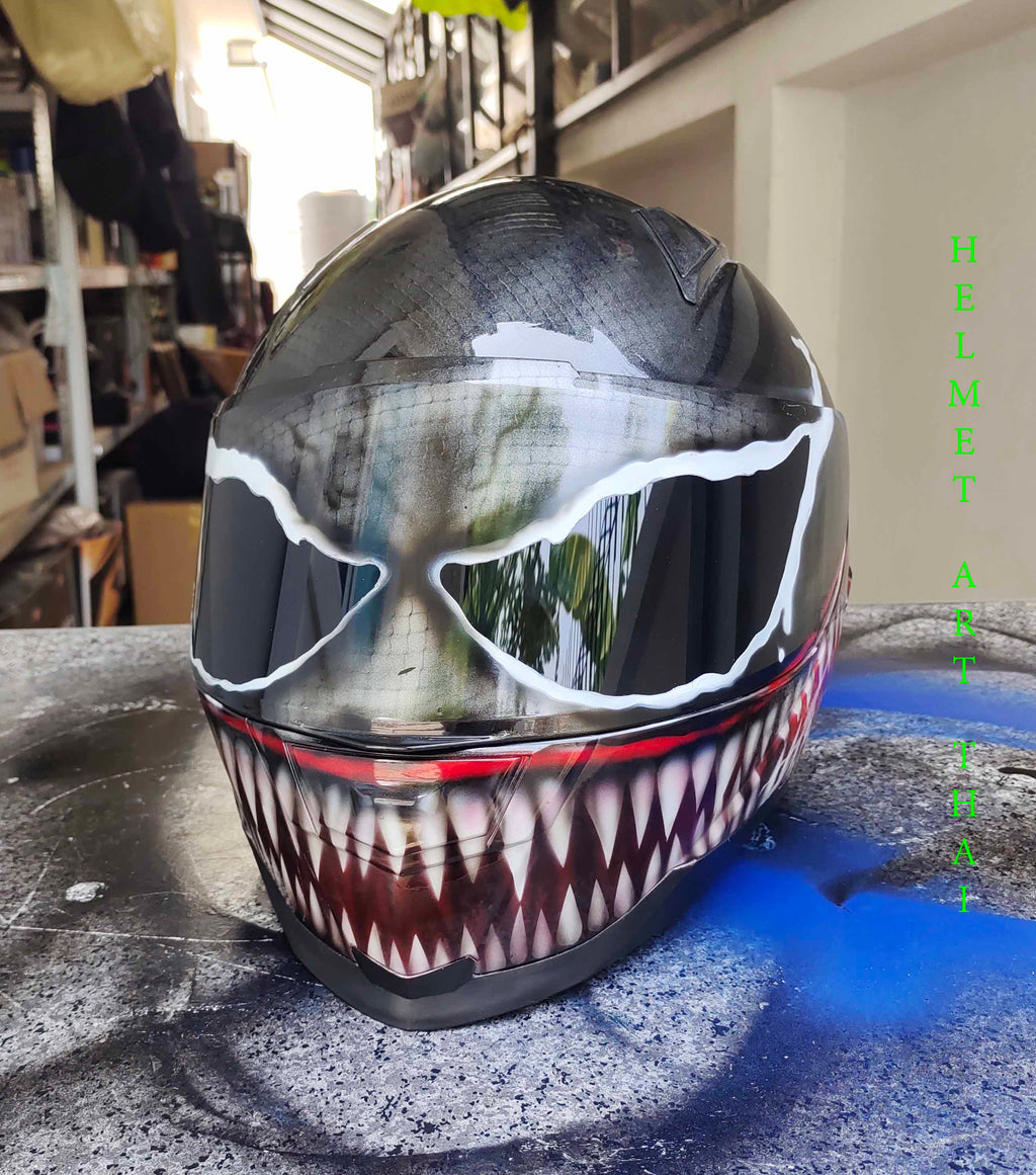 VENOM HELMET
