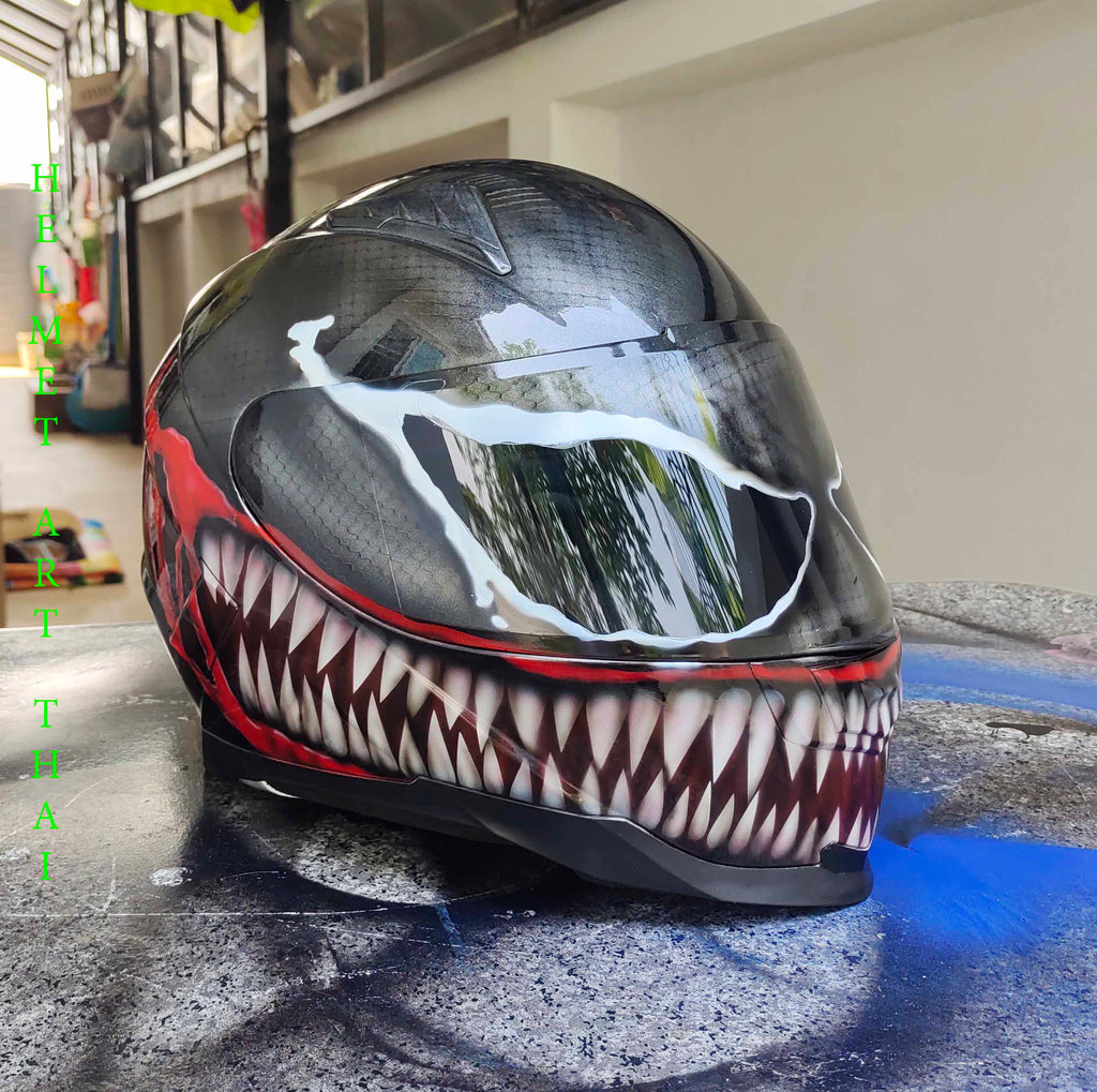 VENOM HELMET