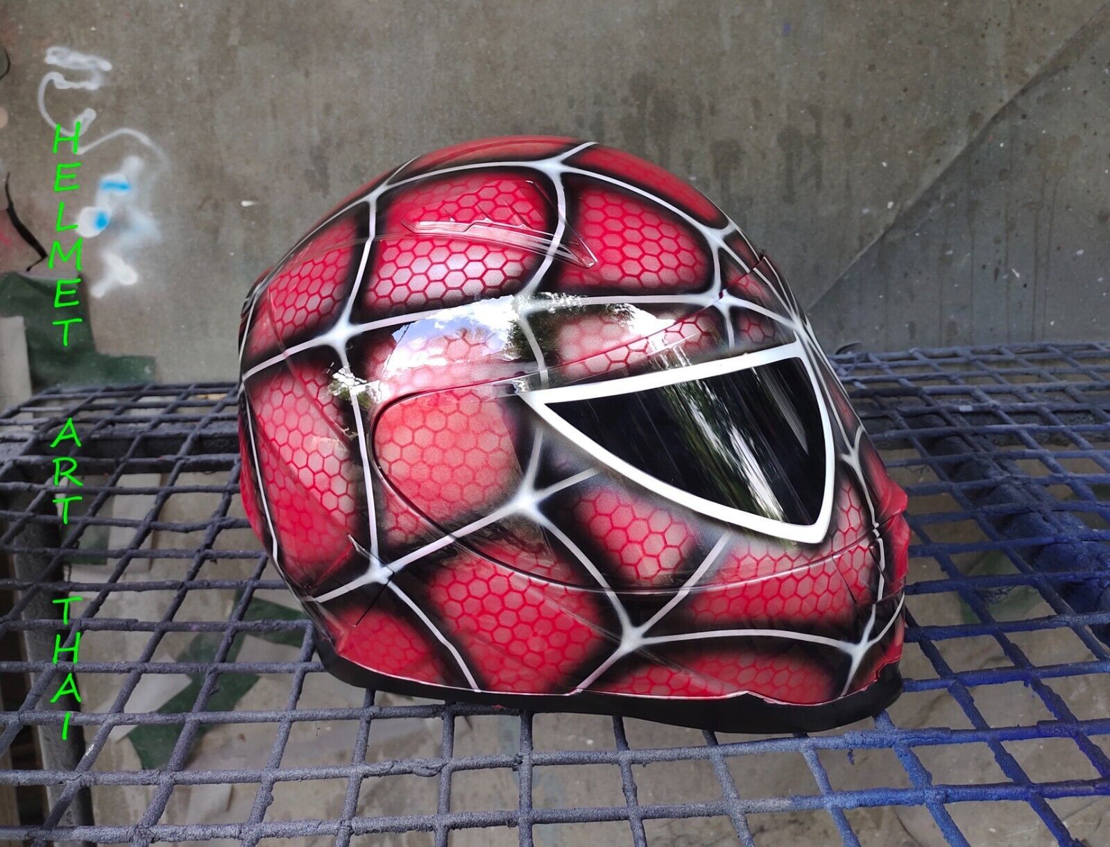 SPIDER MAN CUSTOM AIRBRUSHED MOTORCYCLE HELMET