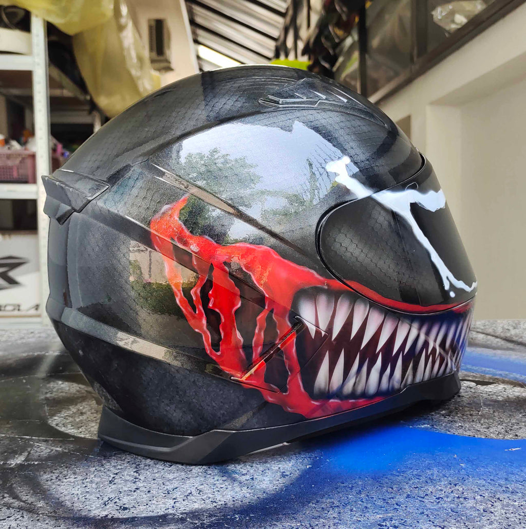 VENOM HELMET