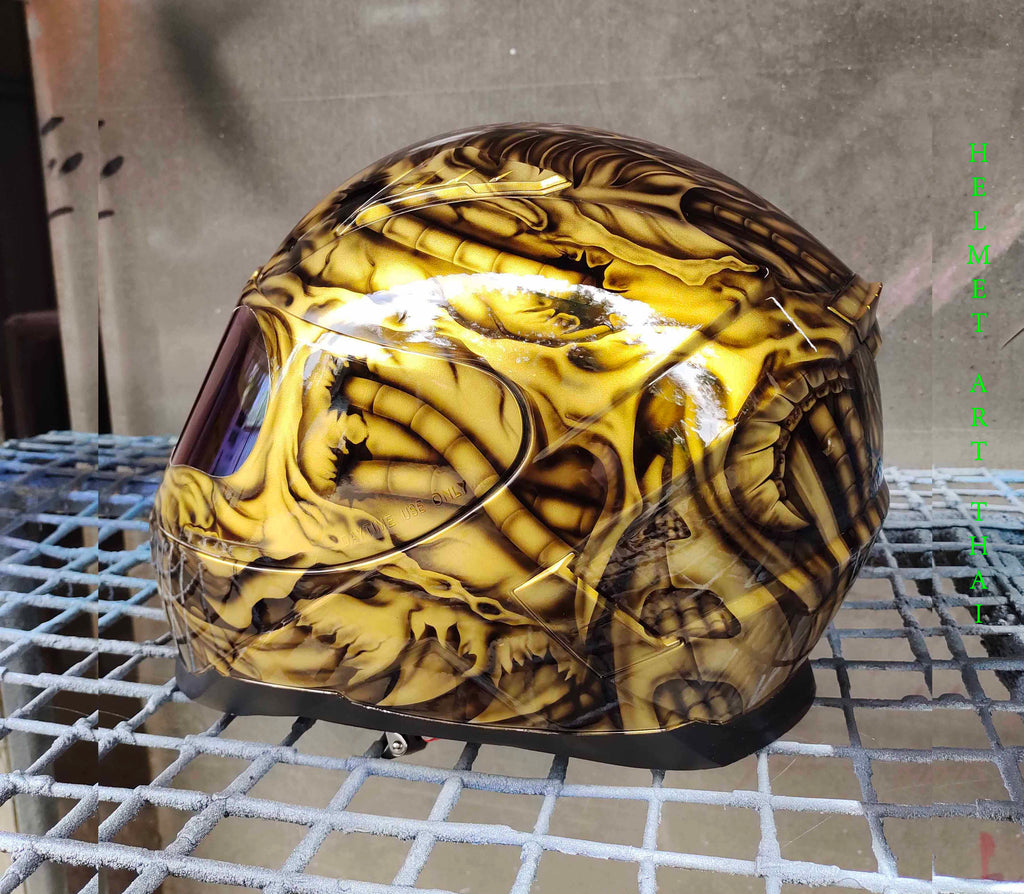 Gold Custom Airbrush Motorradhelm ✨🏺