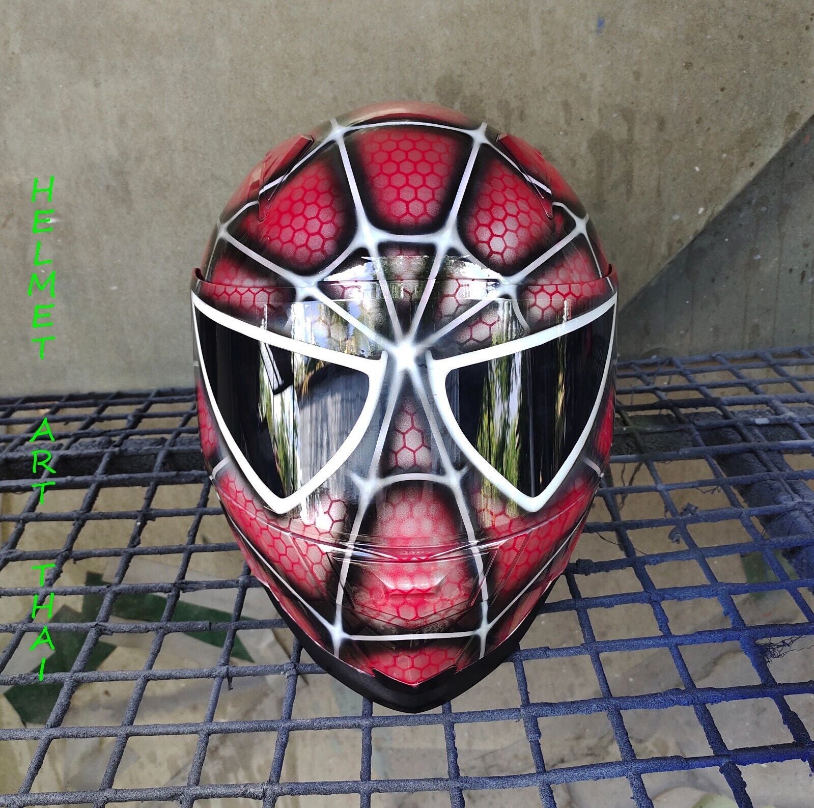 SPIDER MAN CUSTOM AIRBRUSHED MOTORCYCLE HELMET