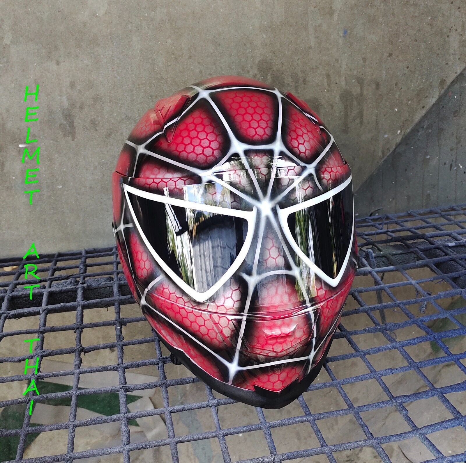 SPIDER MAN CUSTOM AIRBRUSHED MOTORCYCLE HELMET