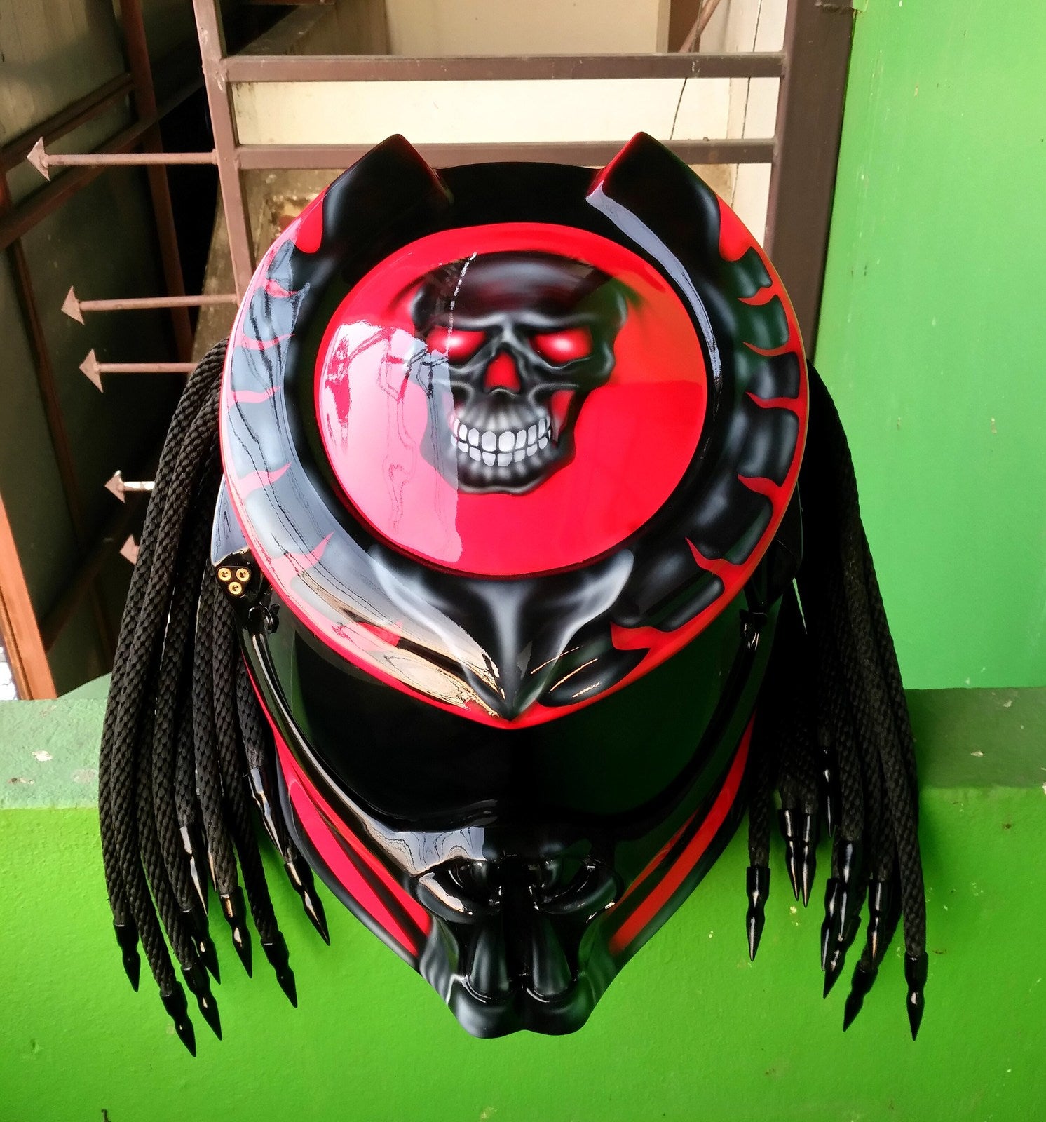 CUSTOM MOTORCYCLE  HELMET