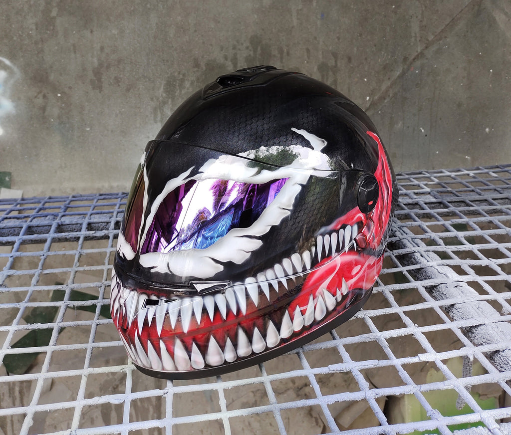 VENOM HELMET
