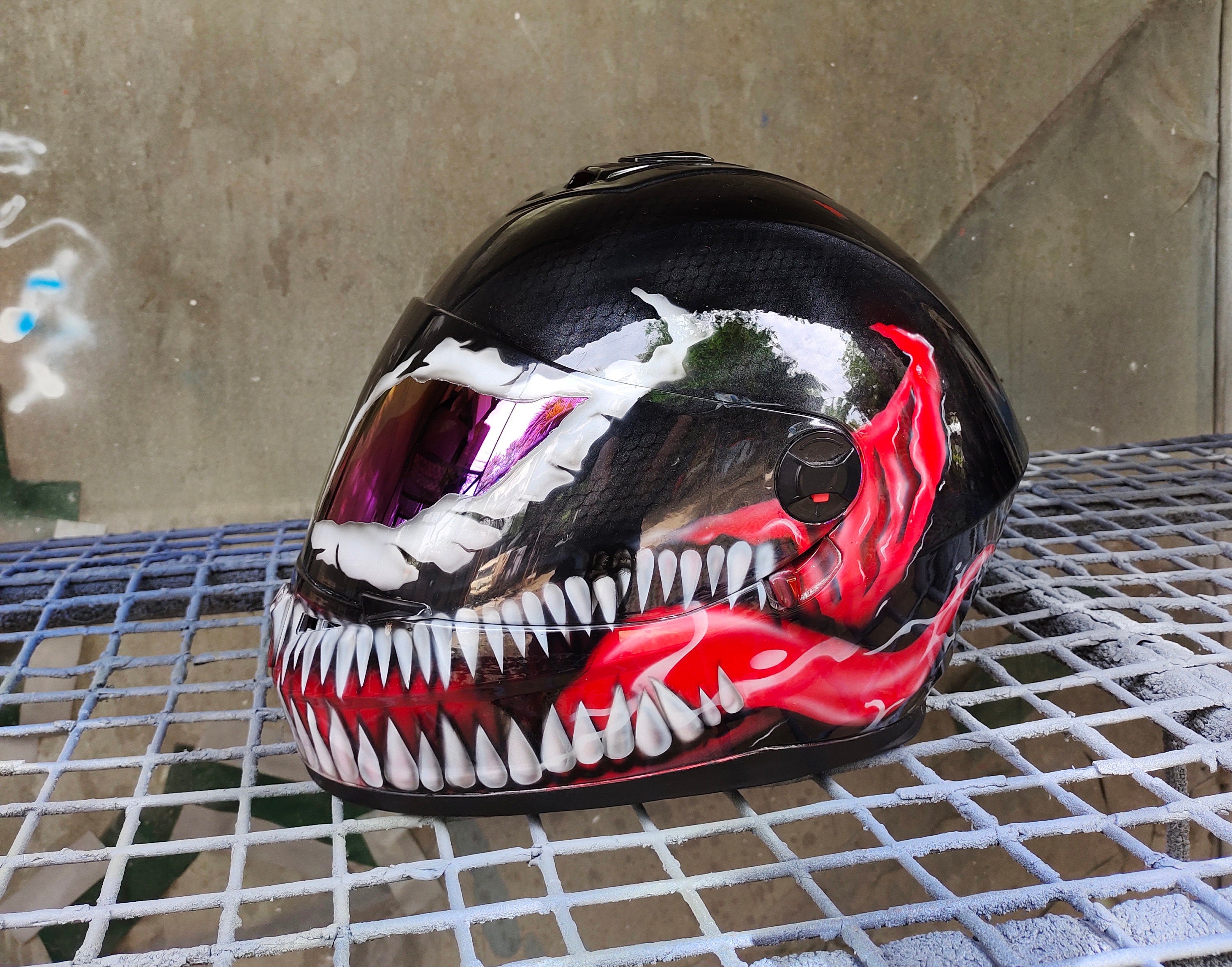VENOM HELMET
