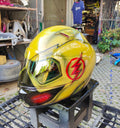 THE FLASH HELMET