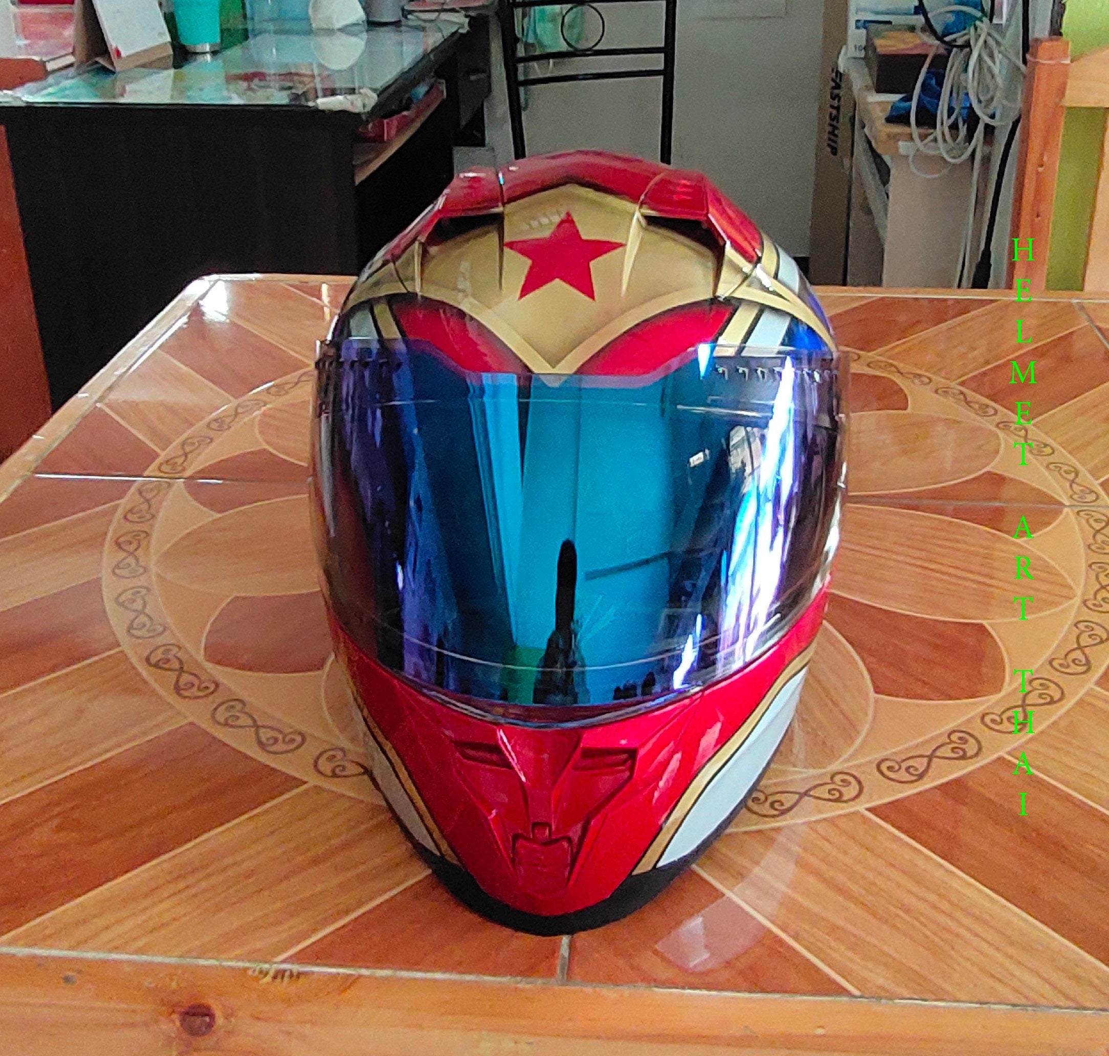 WONDER WOMAN Custom Motorcycle Helmet
