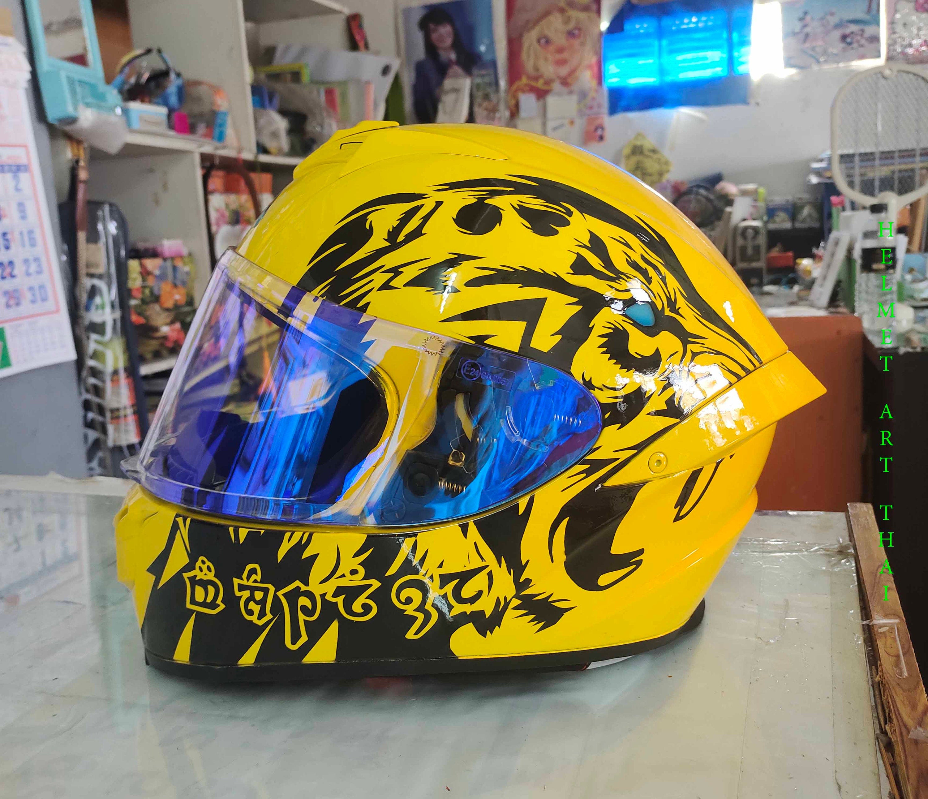 🐆 Leopard Custom Airbrushed Motorcycle Helmet 🔥✨