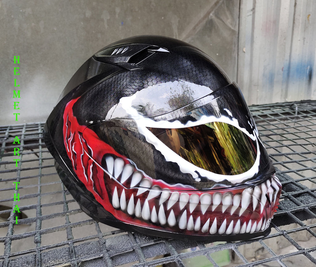 VENOM HELMET