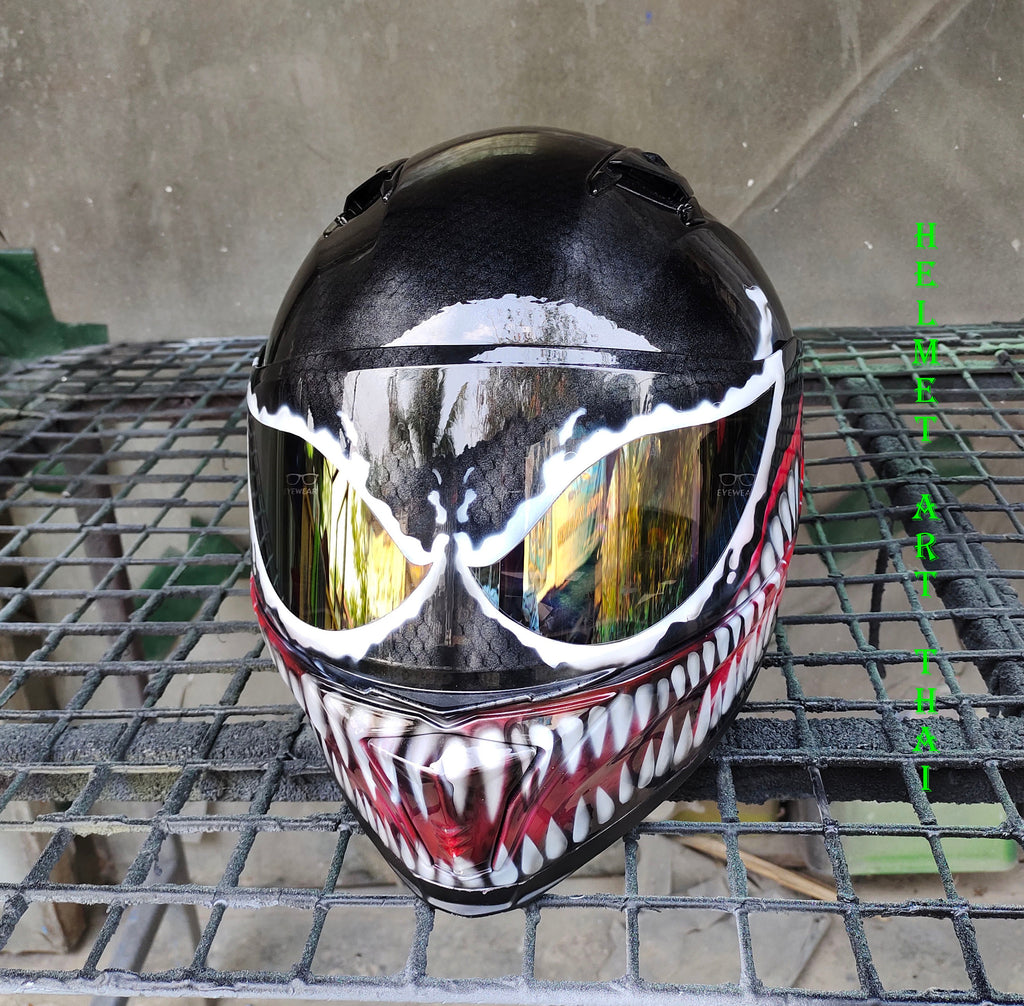 VENOM HELMET