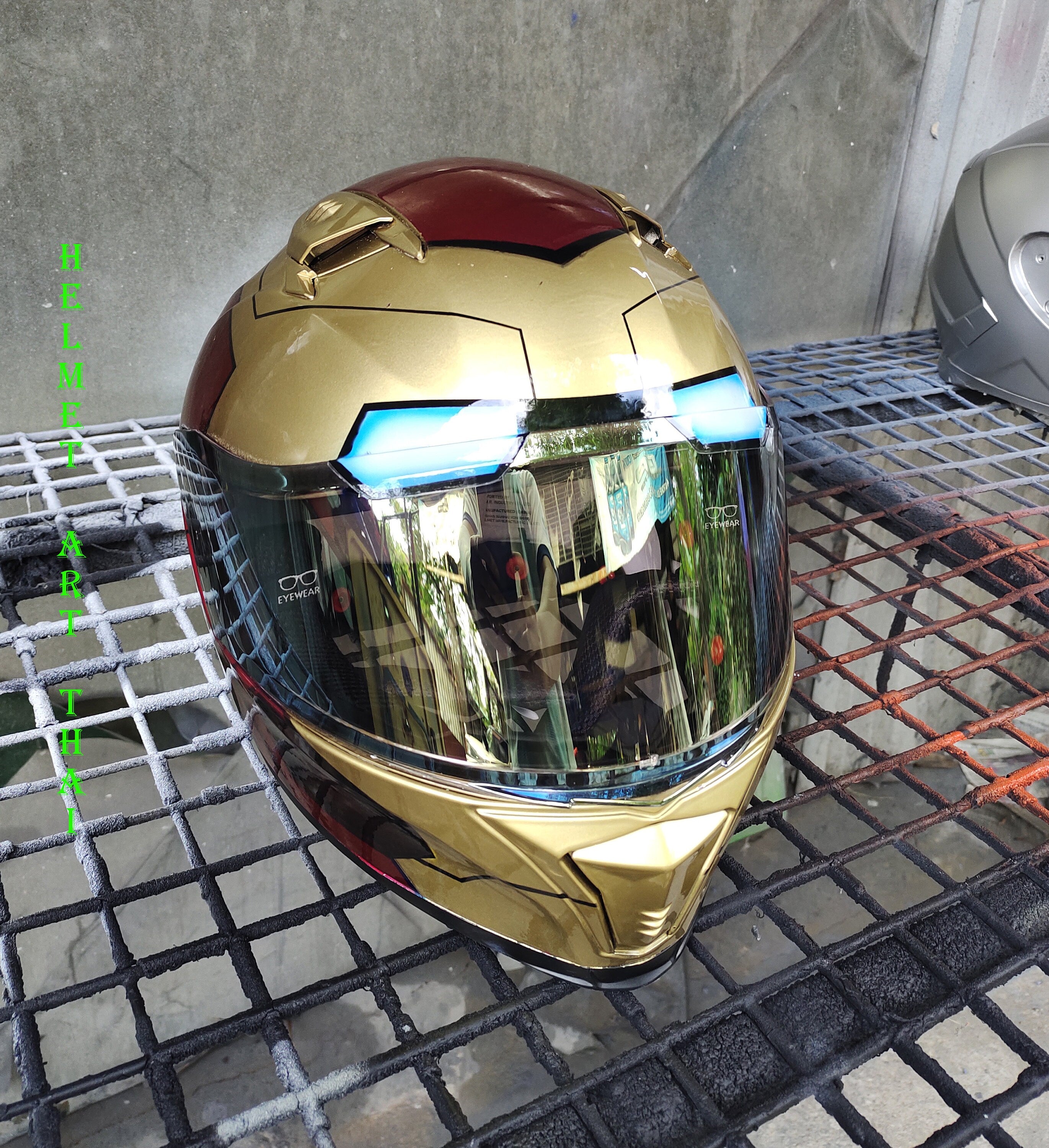 IRON MAN Custom Motorcycle Helmet
