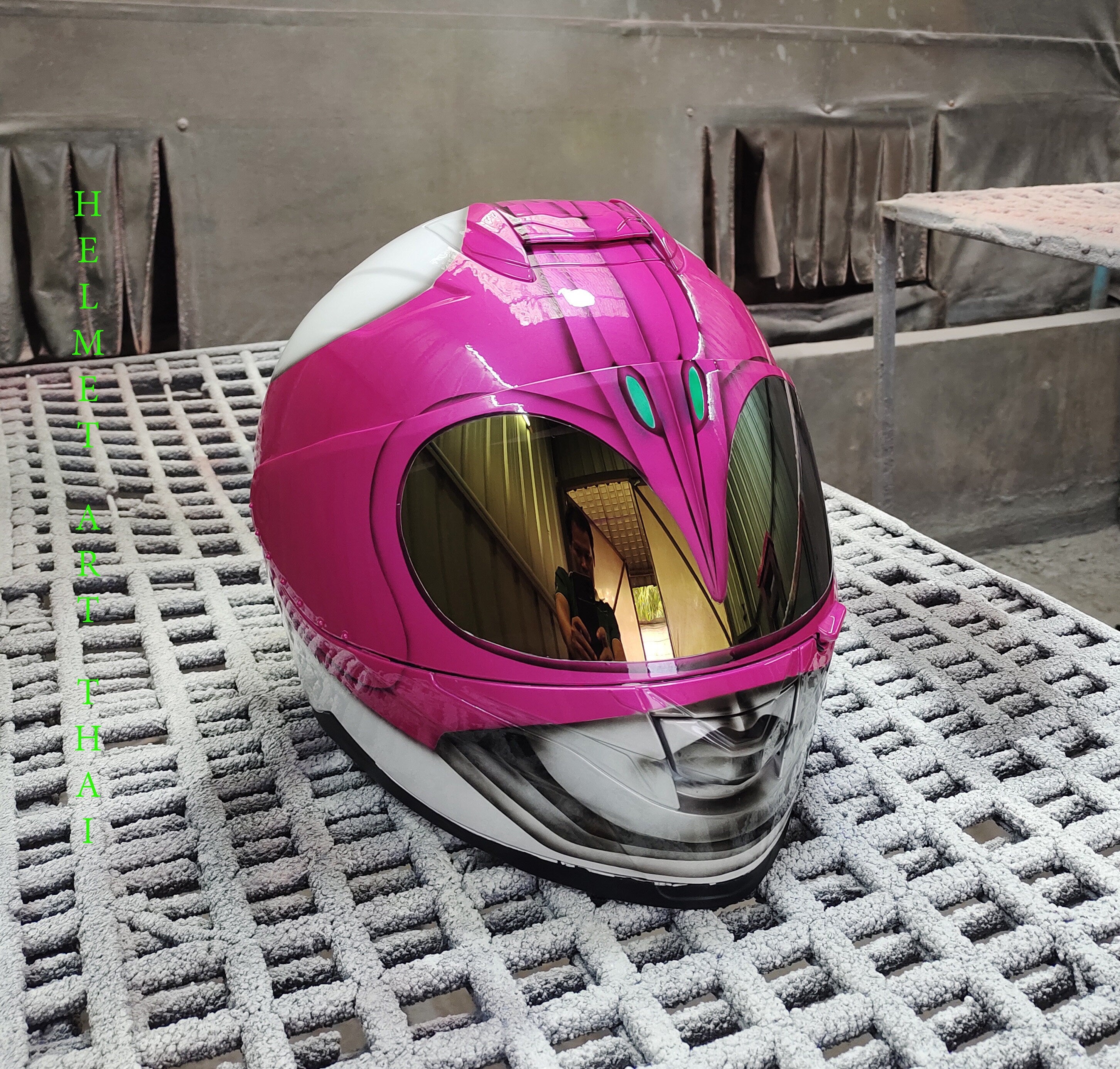 Pink Power Ranger Custom Airbrushed Motorcycle Helmet 💖⚡🔥