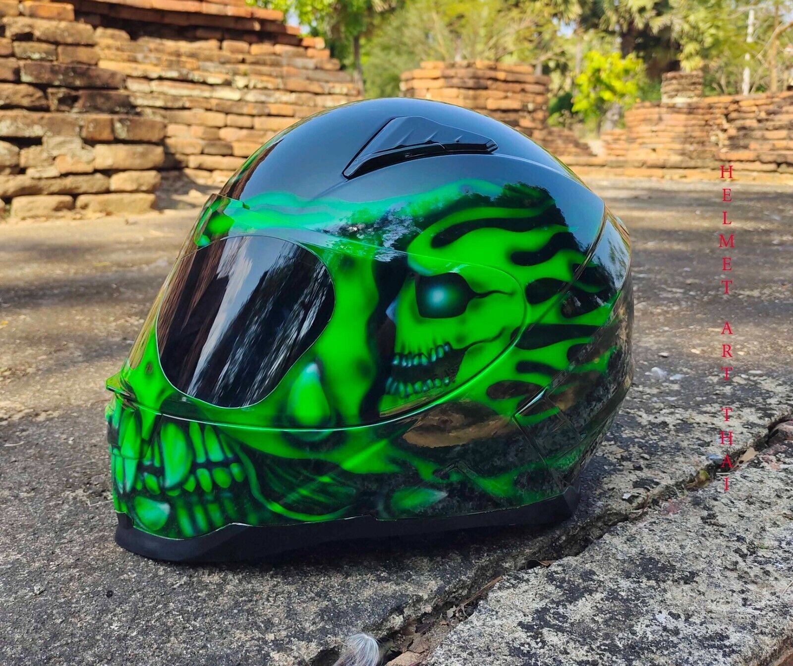 CASQUE MOTO GREEN CUSTOM AIRBRUSHED