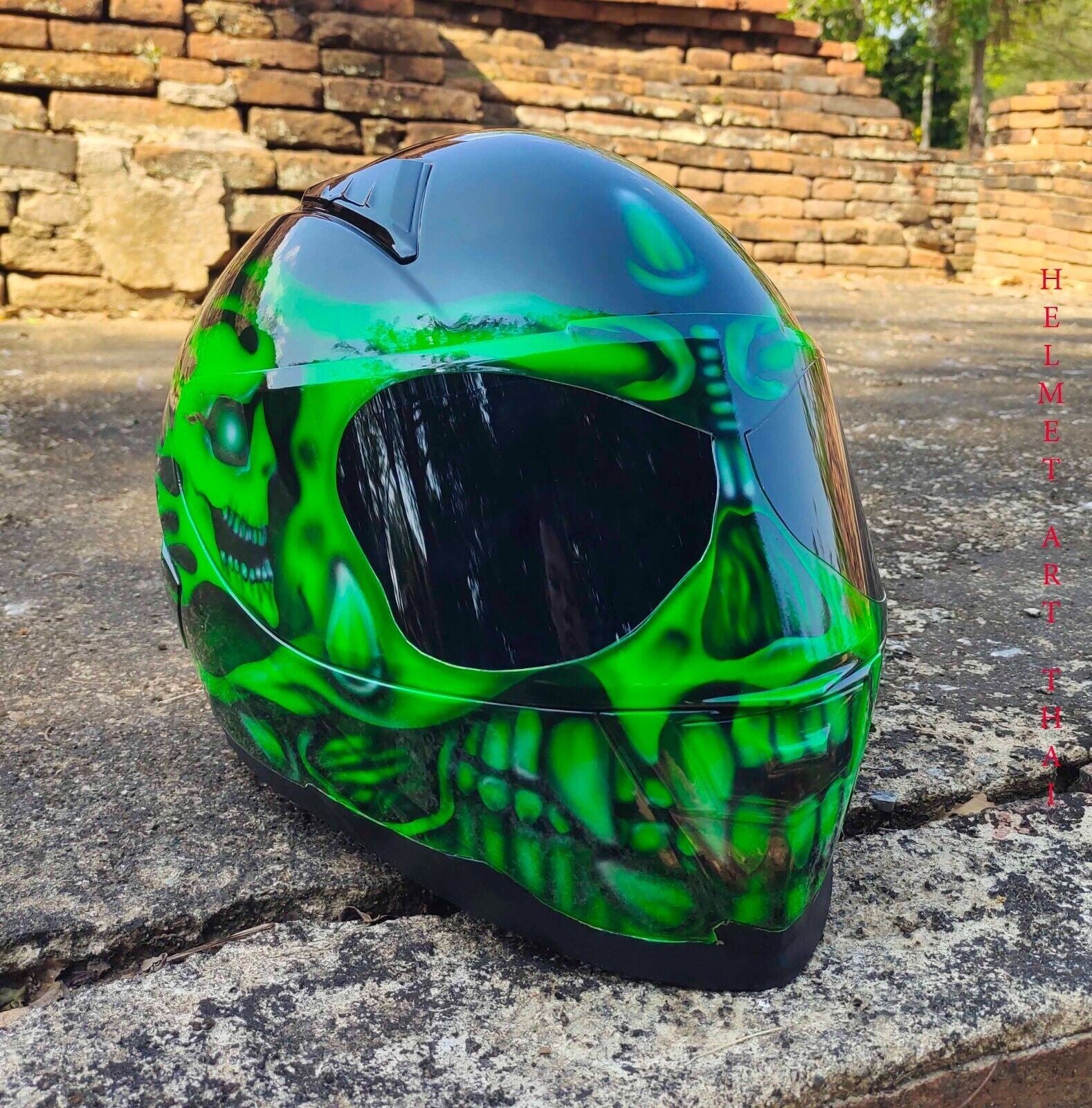 CASQUE MOTO GREEN CUSTOM AIRBRUSHED