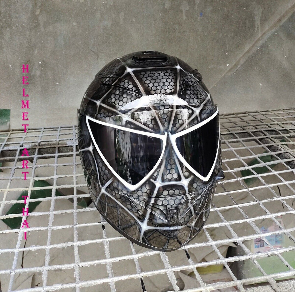 CASQUE DE MOTO NOIR SPIDER MAN CUSTOM AIRBRUSHED