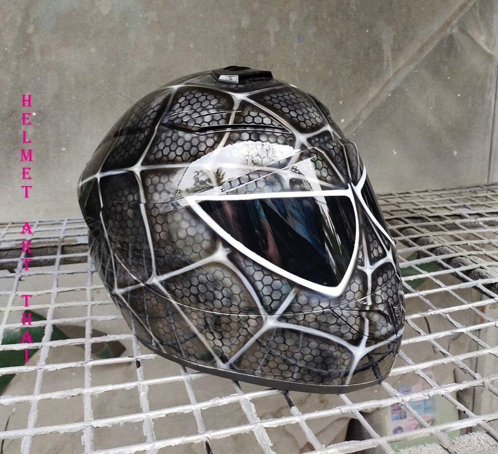 CASQUE DE MOTO NOIR SPIDER MAN CUSTOM AIRBRUSHED